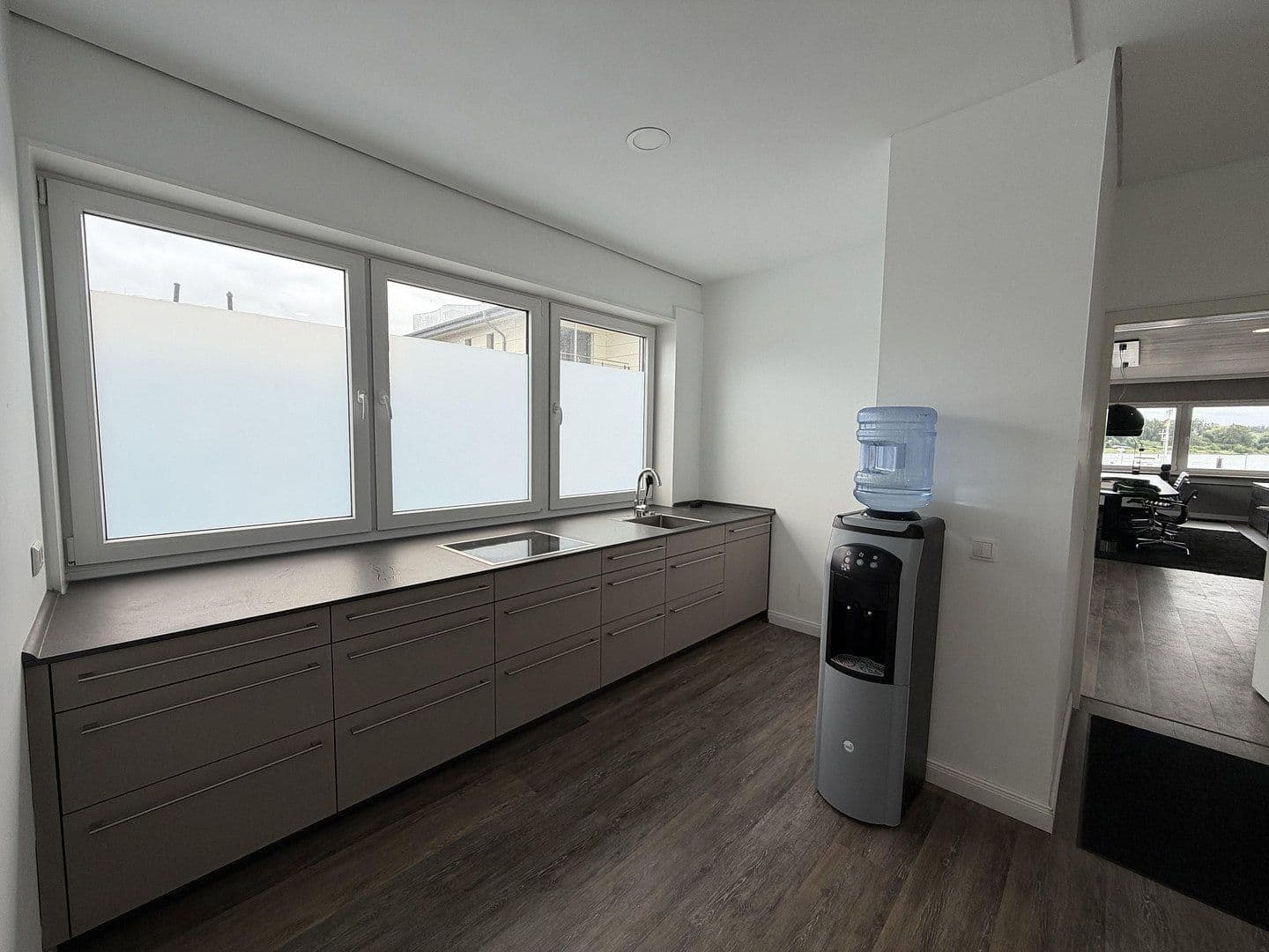 Pronájem kanceláře 125 m², Auf dem Baggersand, Travemünde, Šlesvicko-Holštýnsko Pronájem kanceláře 125 m², Auf dem Baggersand, Travemünde, Šlesvicko-Holštýnsko