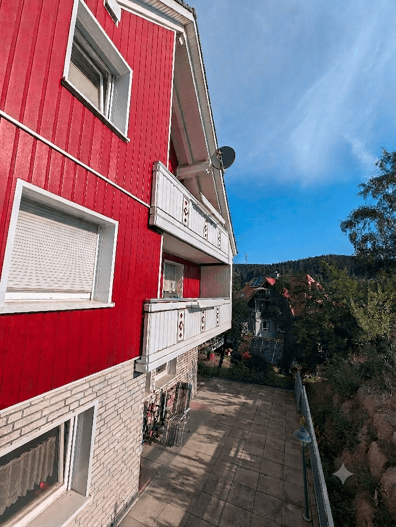 Pronájem bytu 4+1 98 m², Schwarzwaldstraße 6, Schonach im Schwarzwald, Bádensko-Württembersko Pronájem bytu 4+1 98 m², Schwarzwaldstraße 6, Schonach im Schwarzwald, Bádensko-Württembersko