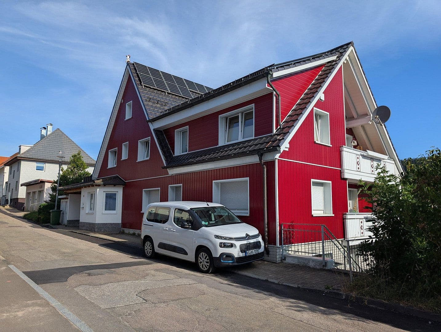 Pronájem bytu 4+1 98 m², Schwarzwaldstraße 6, Schonach im Schwarzwald, Bádensko-Württembersko Pronájem bytu 4+1 98 m², Schwarzwaldstraße 6, Schonach im Schwarzwald, Bádensko-Württembersko