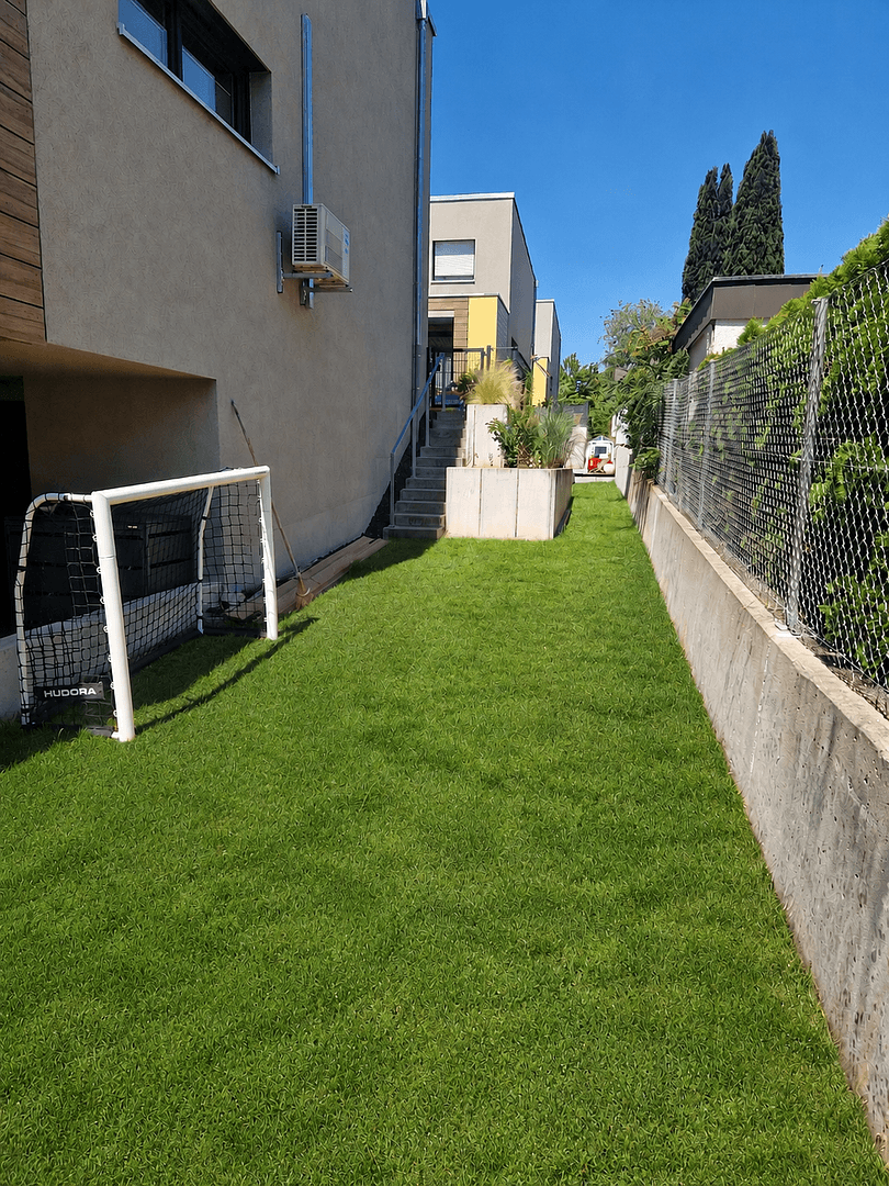 Prodej domu 135 m², pozemek 200 m², Böblingen, Bádensko-Württembersko Prodej domu 135 m², pozemek 200 m², Böblingen, Bádensko-Württembersko
