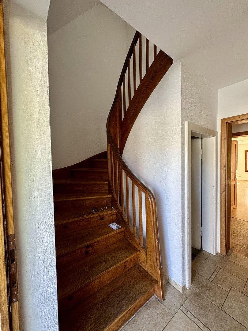 Prodej domu 209 m², pozemek 995 m², Rückersdorf, Bavorsko Prodej domu 209 m², pozemek 995 m², Rückersdorf, Bavorsko
