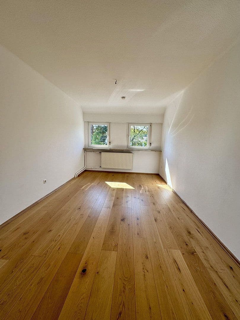 Prodej domu 209 m², pozemek 995 m², Rückersdorf, Bavorsko Prodej domu 209 m², pozemek 995 m², Rückersdorf, Bavorsko