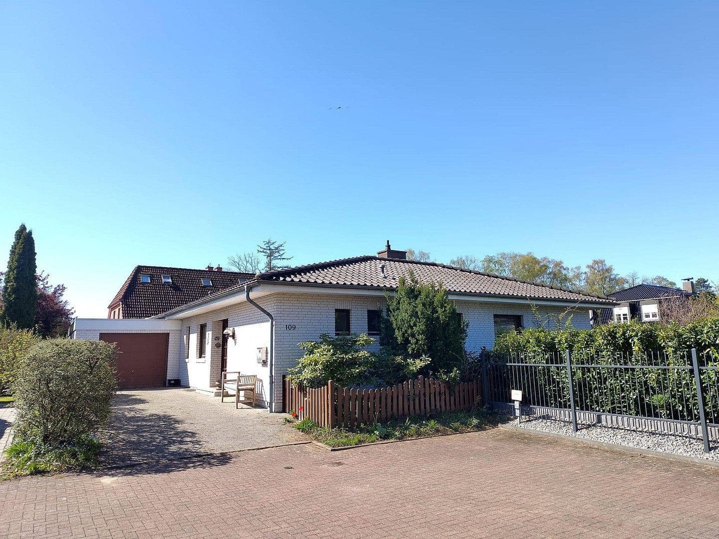 Pronájem domu 153 m², pozemek 833 m², Hamburg, Hamburg Pronájem domu 153 m², pozemek 833 m², Hamburg, Hamburg