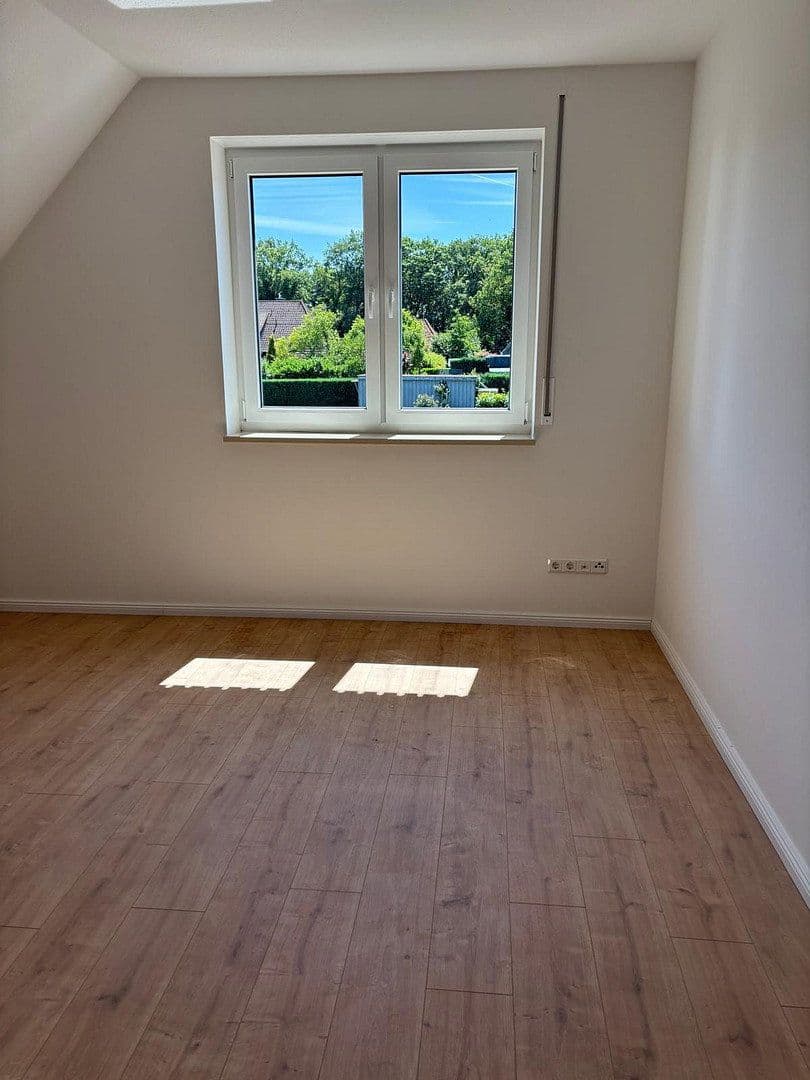 Pronájem domu 170 m², pozemek 350 m², Großenkneten, Dolní Sasko Pronájem domu 170 m², pozemek 350 m², Großenkneten, Dolní Sasko