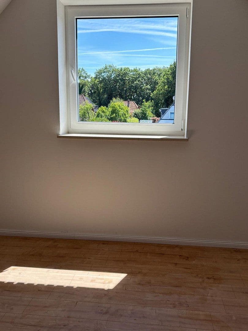 Pronájem domu 170 m², pozemek 350 m², Großenkneten, Dolní Sasko Pronájem domu 170 m², pozemek 350 m², Großenkneten, Dolní Sasko