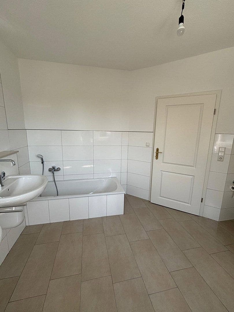 Pronájem domu 170 m², pozemek 350 m², Großenkneten, Dolní Sasko Pronájem domu 170 m², pozemek 350 m², Großenkneten, Dolní Sasko