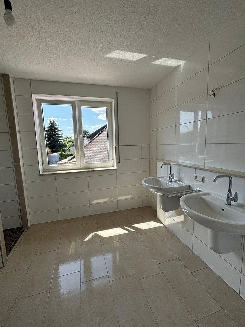 Pronájem domu 170 m², pozemek 350 m², Großenkneten, Dolní Sasko Pronájem domu 170 m², pozemek 350 m², Großenkneten, Dolní Sasko
