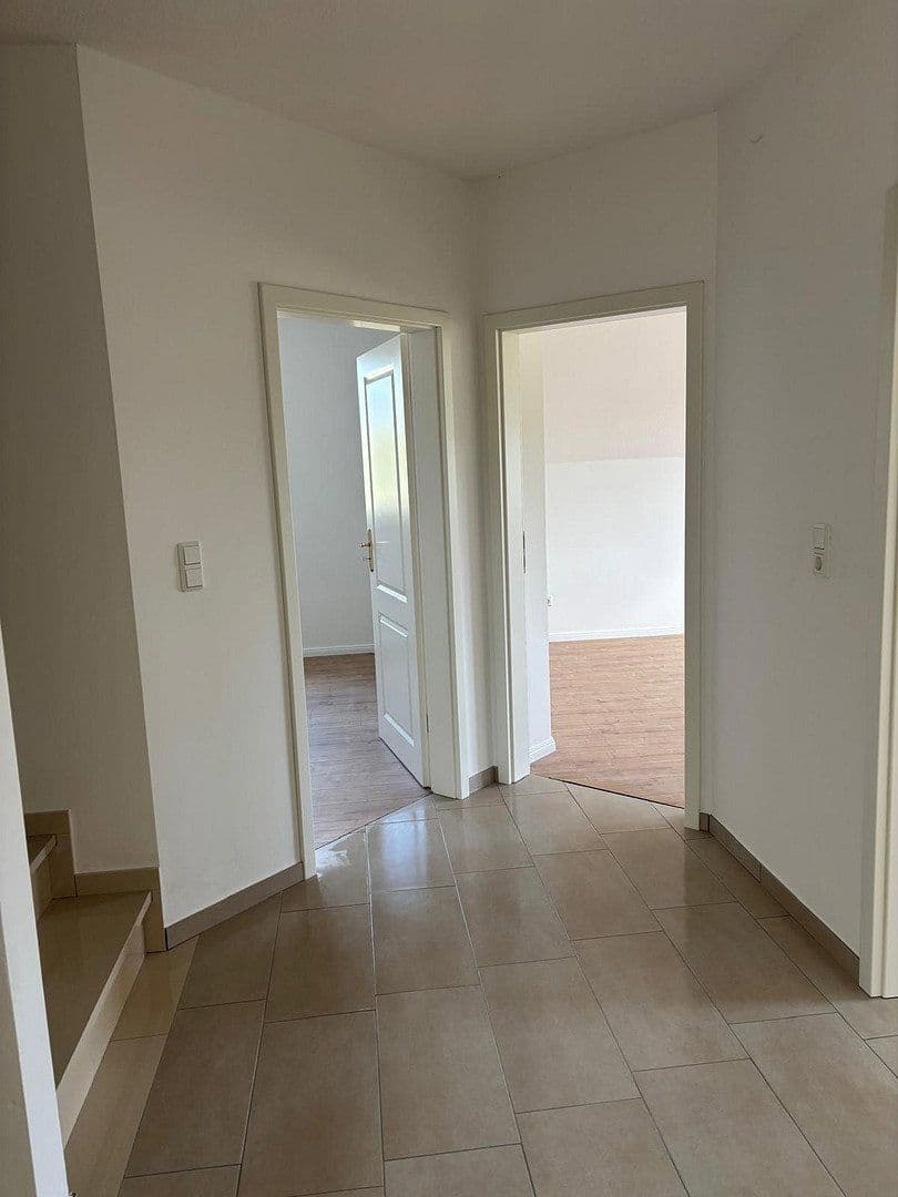 Pronájem domu 170 m², pozemek 350 m², Großenkneten, Dolní Sasko Pronájem domu 170 m², pozemek 350 m², Großenkneten, Dolní Sasko