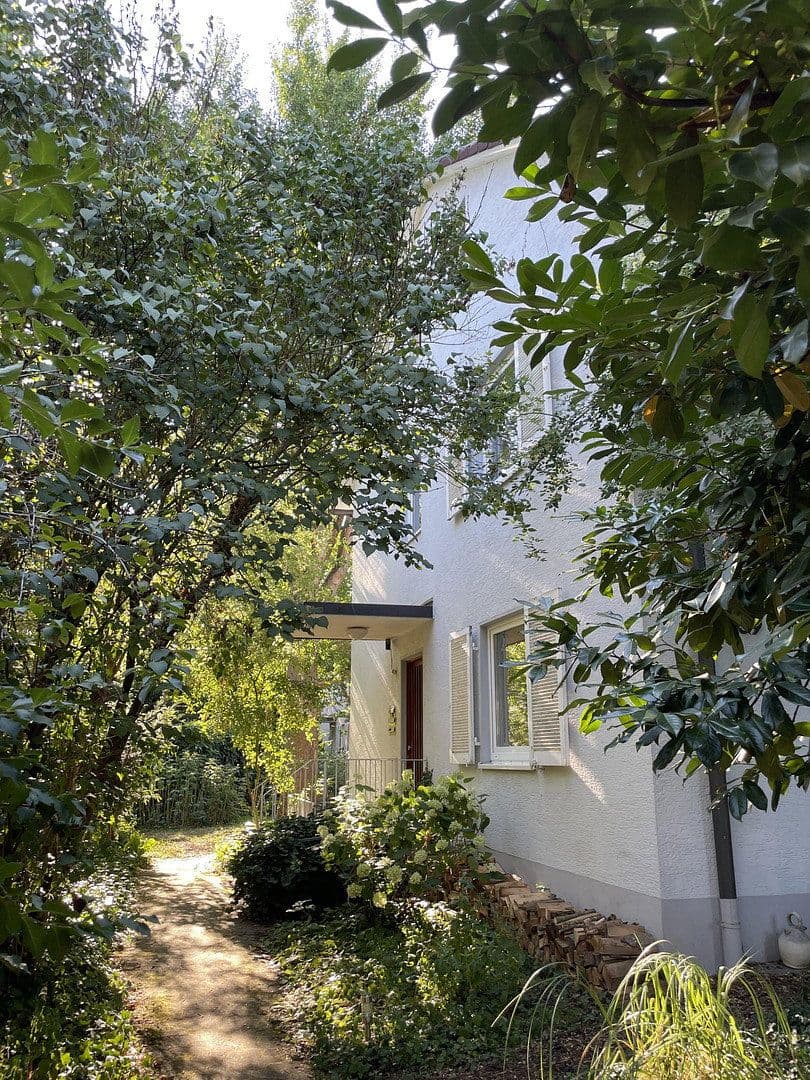 Prodej domu 164 m², pozemek 607 m², Staufen im Breisgau, Bádensko-Württembersko Prodej domu 164 m², pozemek 607 m², Staufen im Breisgau, Bádensko-Württembersko
