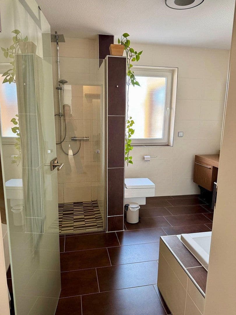 Pronájem bytu 2+1 70 m², Berckhauserstraße 12, Nürnberg, Bavorsko Pronájem bytu 2+1 70 m², Berckhauserstraße 12, Nürnberg, Bavorsko