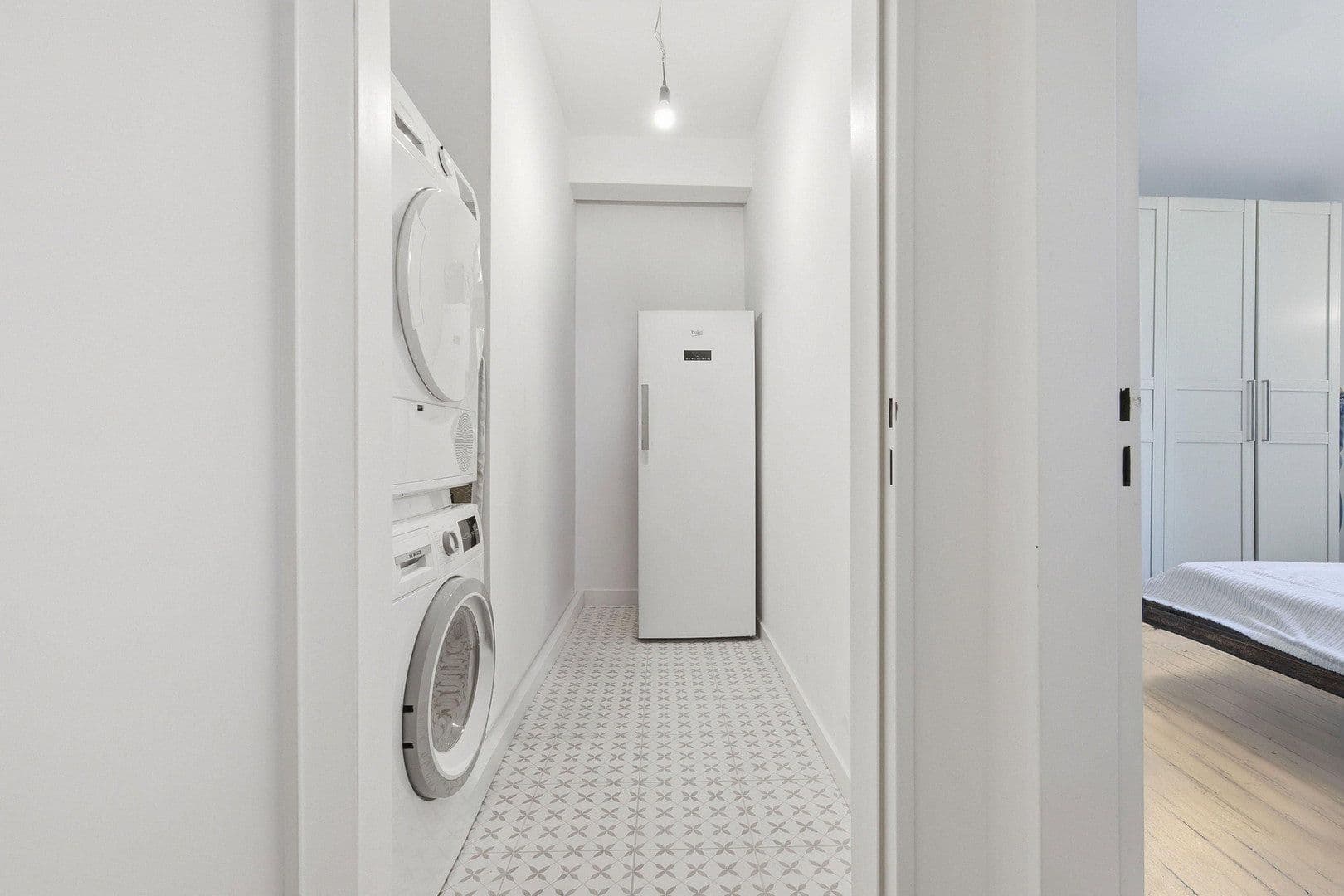 Prodej domu 80 m², pozemek 200 m², Insterburgallee 22B, Berlin, Berlín Prodej domu 80 m², pozemek 200 m², Insterburgallee 22B, Berlin, Berlín