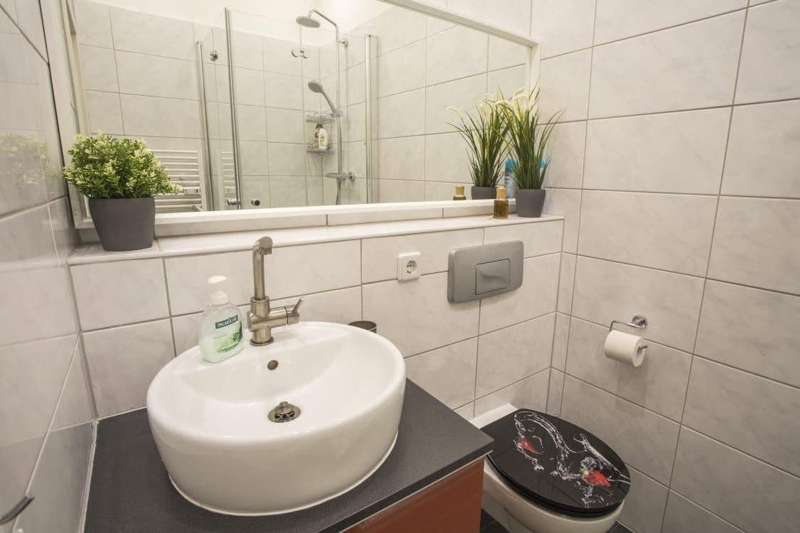 Prodej bytu 2+1 57 m², Ohmstr. 9, Berlin, Berlín Prodej bytu 2+1 57 m², Ohmstr. 9, Berlin, Berlín