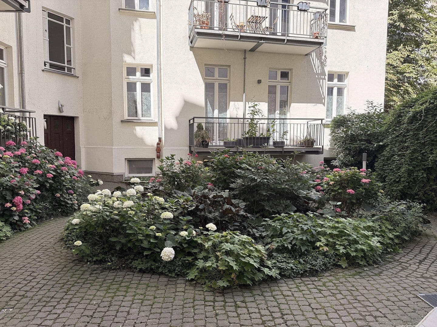 Prodej bytu 2+1 57 m², Ohmstr. 9, Berlin, Berlín Prodej bytu 2+1 57 m², Ohmstr. 9, Berlin, Berlín