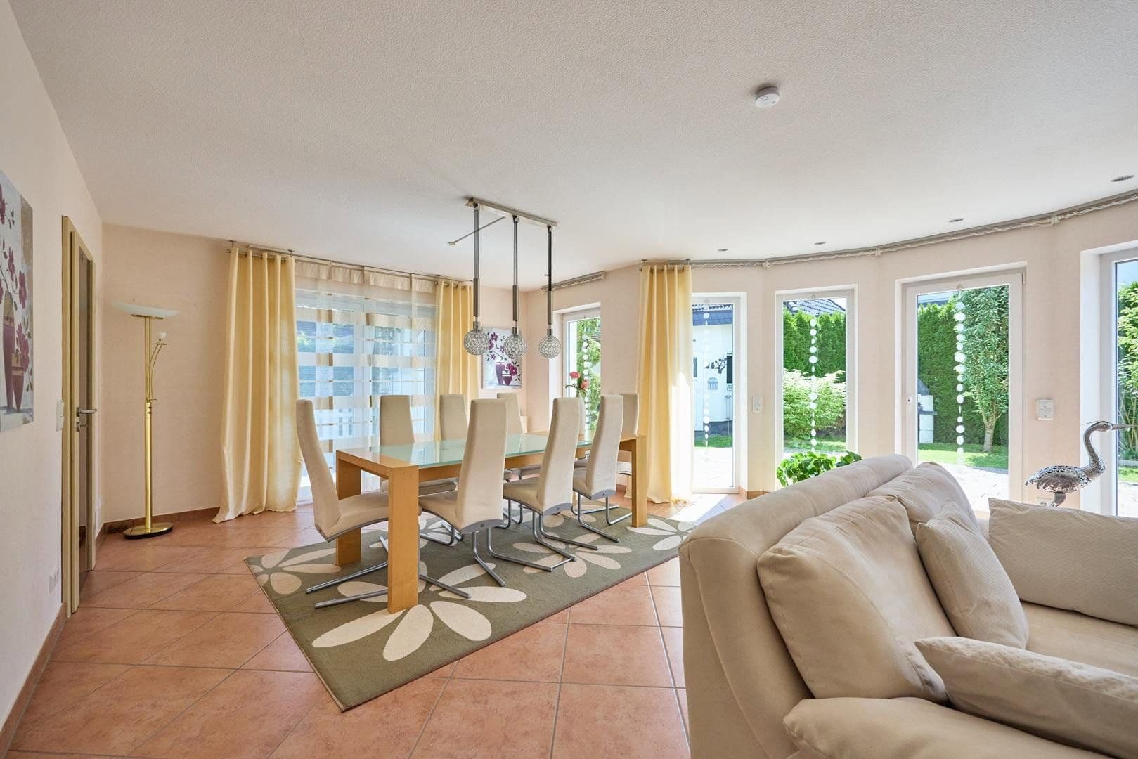 Prodej domu 152 m², pozemek 378 m², Meschede, Severní Porýní-Vestfálsko Prodej domu 152 m², pozemek 378 m², Meschede, Severní Porýní-Vestfálsko