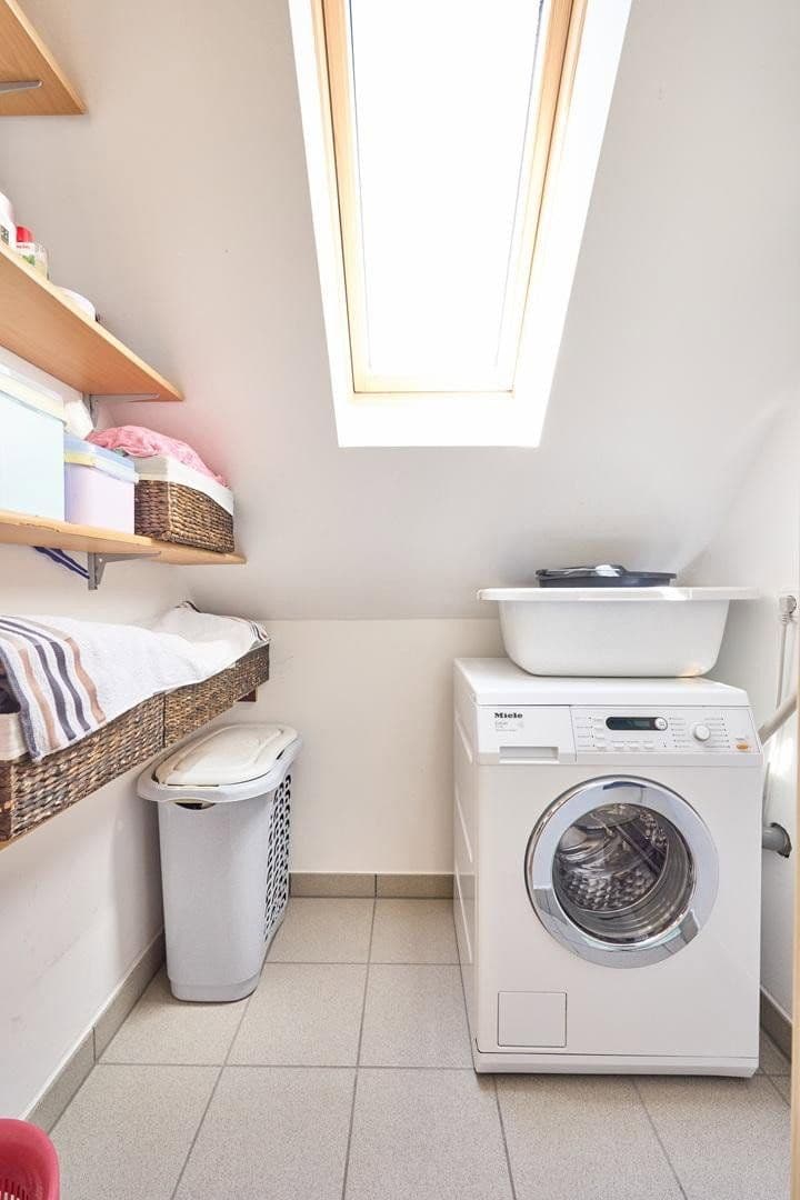 Prodej domu 152 m², pozemek 378 m², Meschede, Severní Porýní-Vestfálsko Prodej domu 152 m², pozemek 378 m², Meschede, Severní Porýní-Vestfálsko
