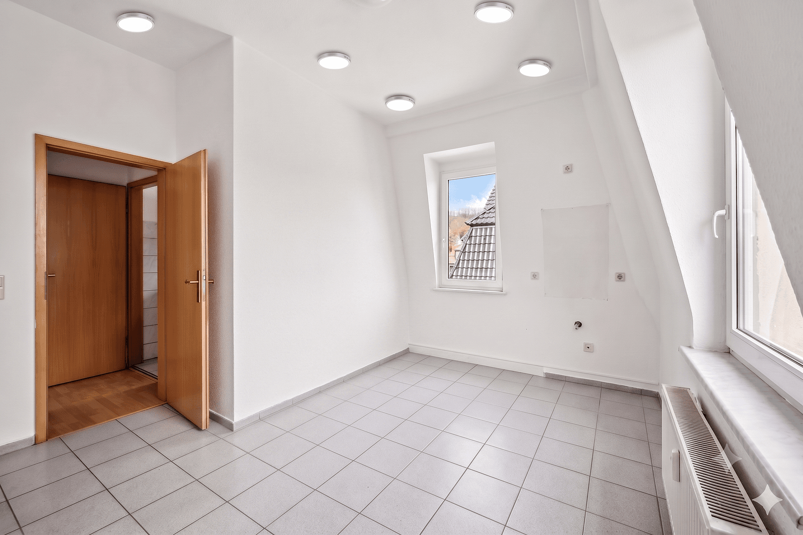 Pronájem bytu 2+1 55 m², Hohe Lehne 20, Freital, Sasko Pronájem bytu 2+1 55 m², Hohe Lehne 20, Freital, Sasko