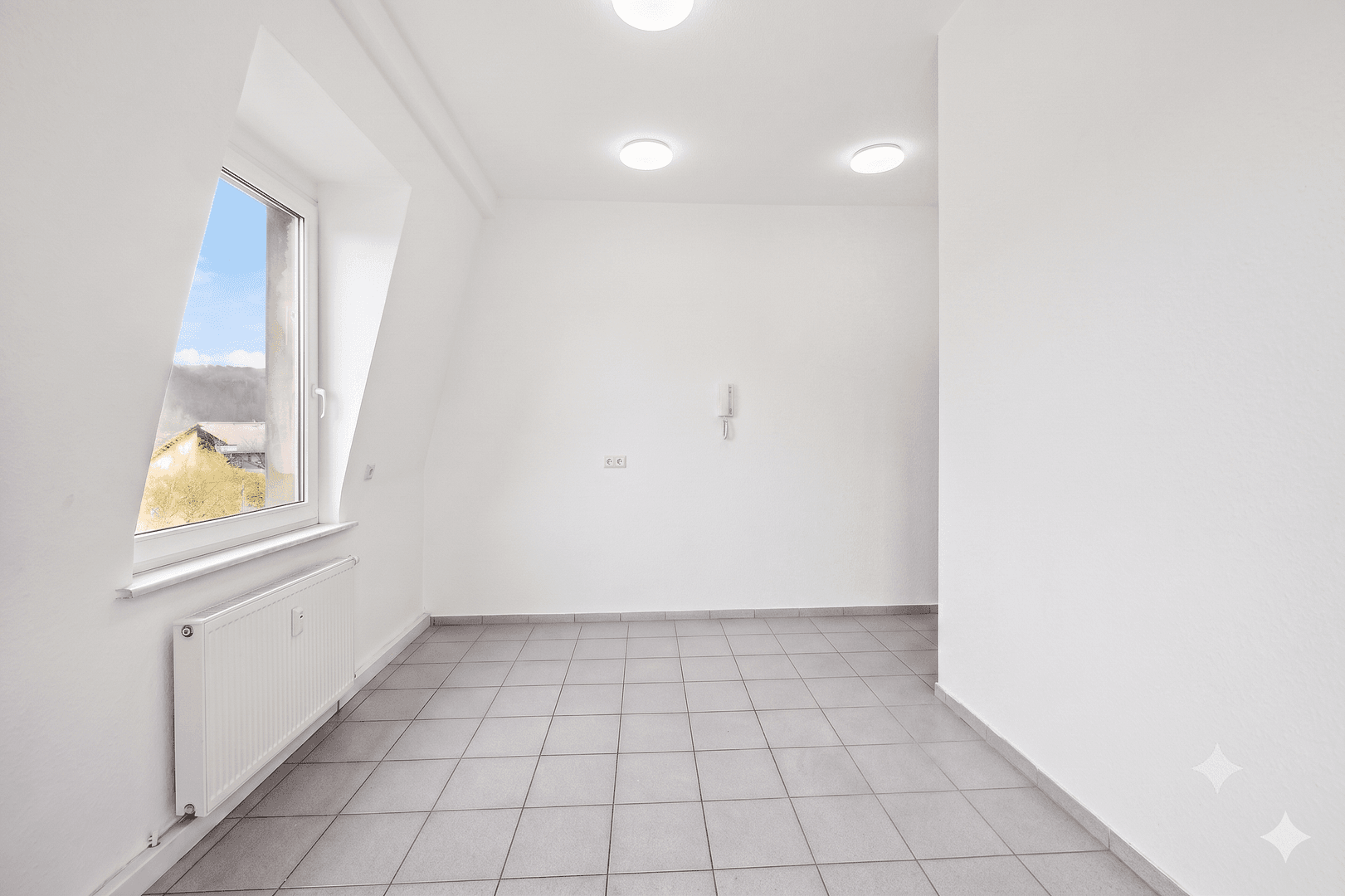 Pronájem bytu 2+1 55 m², Hohe Lehne 20, Freital, Sasko Pronájem bytu 2+1 55 m², Hohe Lehne 20, Freital, Sasko