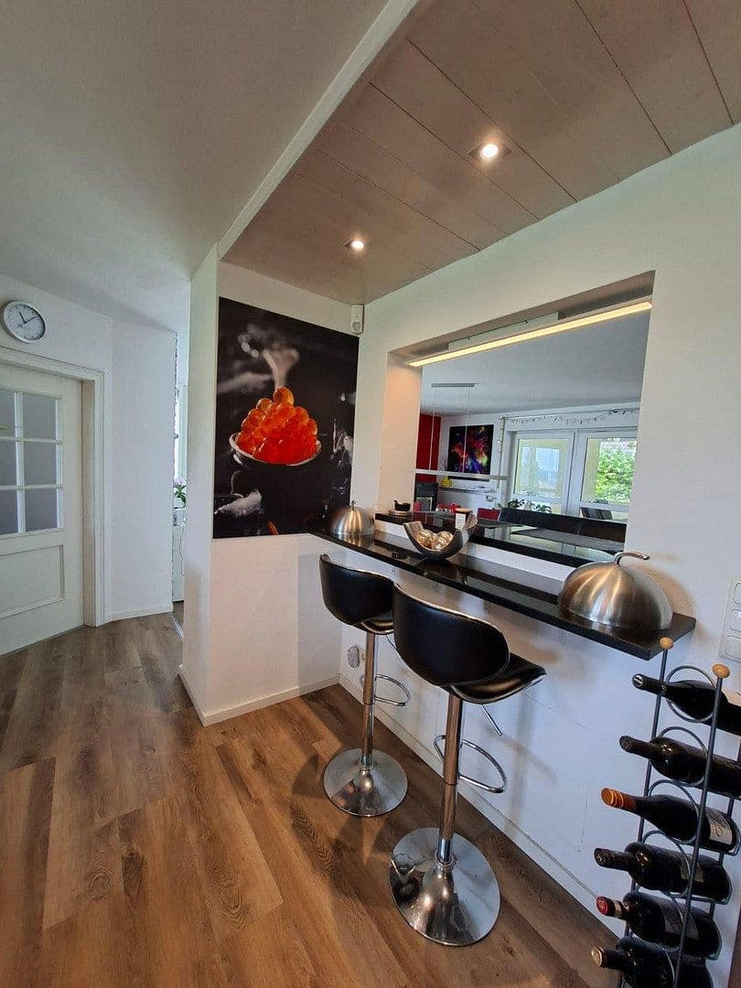 Prodej domu 276 m², pozemek 629 m², Am Weinberg 20, Niederviehbach, Bavorsko Prodej domu 276 m², pozemek 629 m², Am Weinberg 20, Niederviehbach, Bavorsko