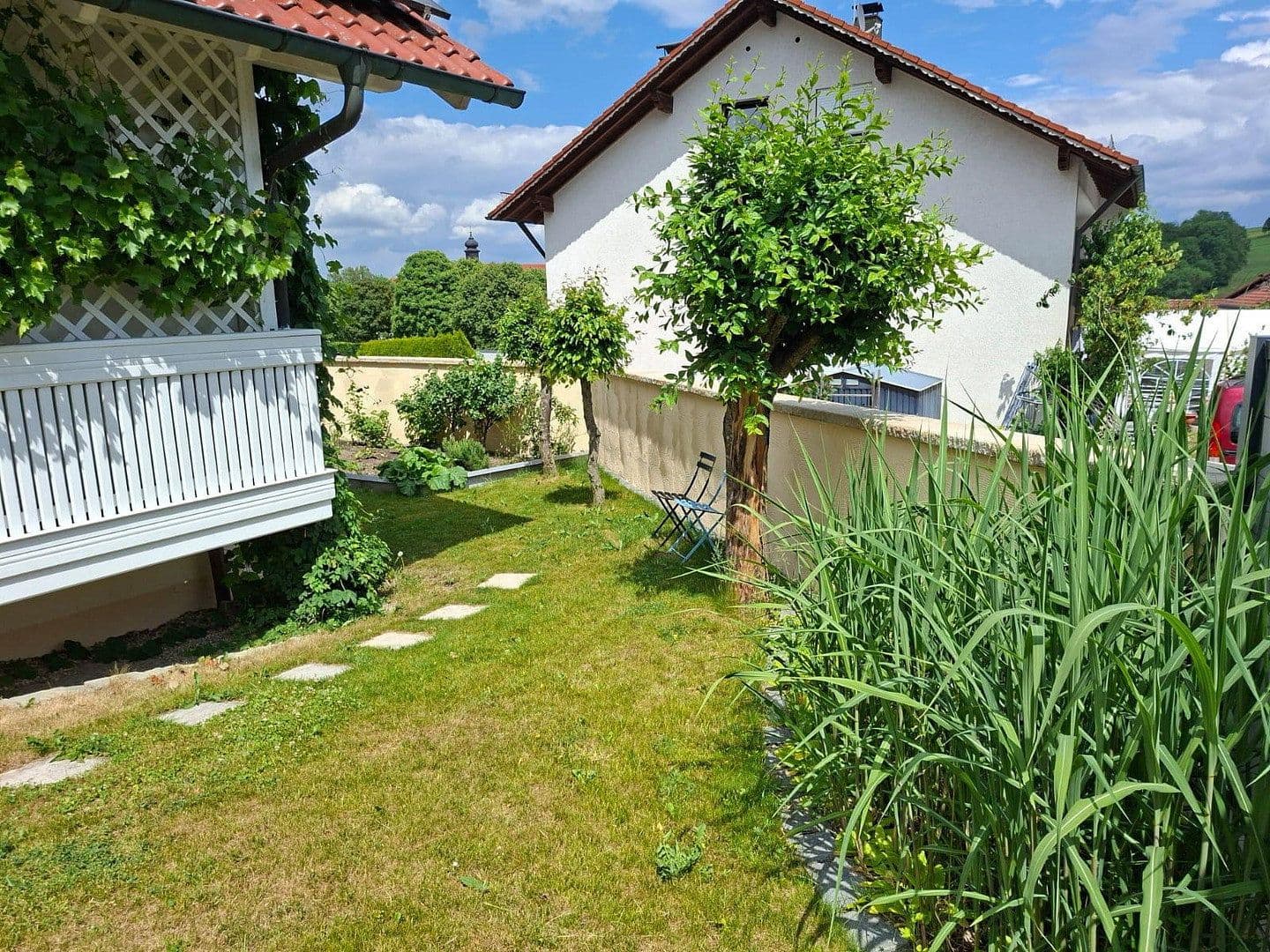 Prodej domu 276 m², pozemek 629 m², Am Weinberg 20, Niederviehbach, Bavorsko Prodej domu 276 m², pozemek 629 m², Am Weinberg 20, Niederviehbach, Bavorsko