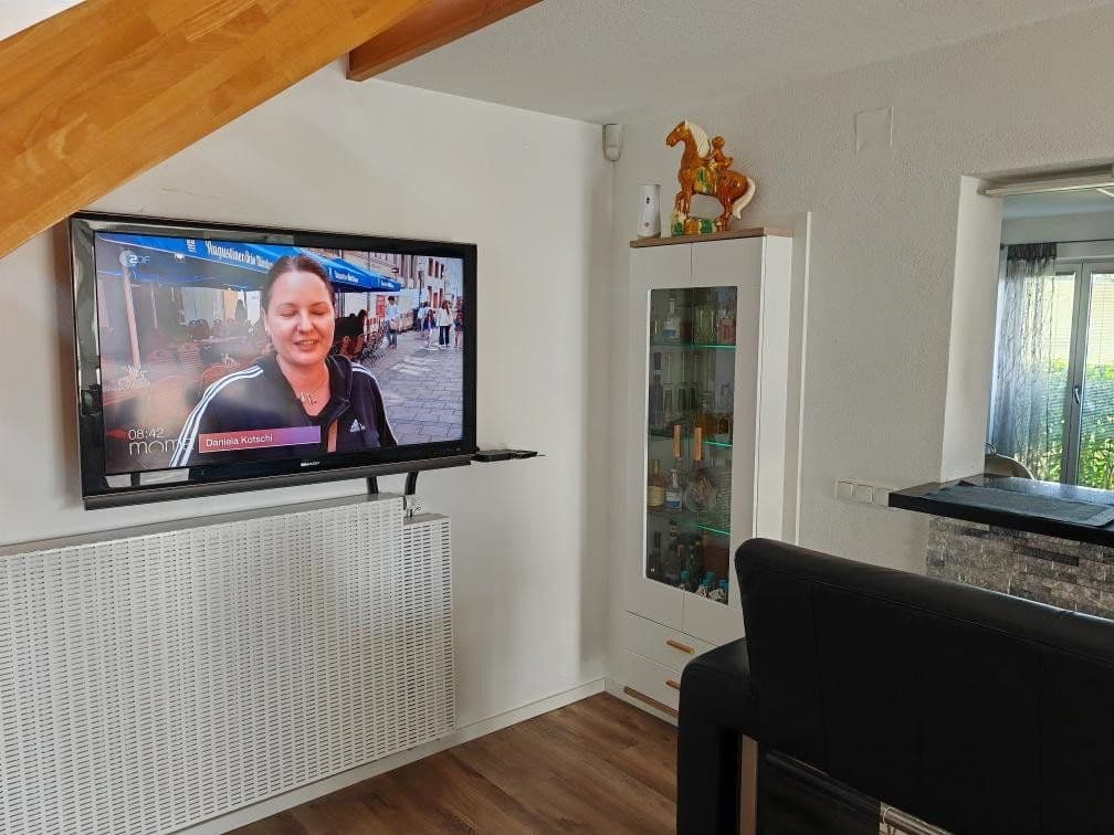 Prodej domu 276 m², pozemek 629 m², Am Weinberg 20, Niederviehbach, Bavorsko Prodej domu 276 m², pozemek 629 m², Am Weinberg 20, Niederviehbach, Bavorsko