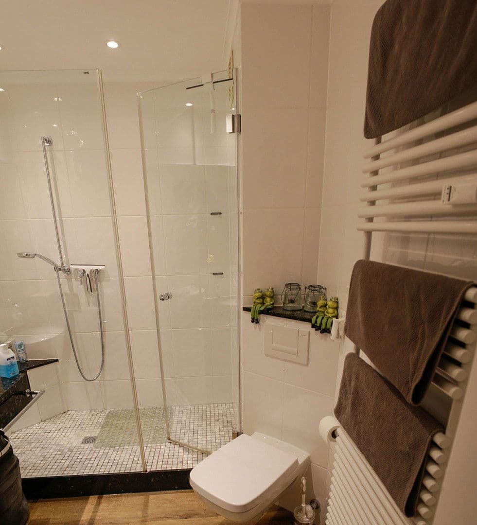 Prodej bytu 3+1 91 m², Niermannsweg 35, Erkrath, Severní Porýní-Vestfálsko Prodej bytu 3+1 91 m², Niermannsweg 35, Erkrath, Severní Porýní-Vestfálsko
