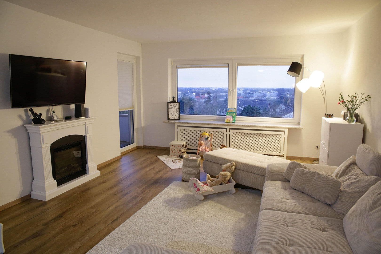 Prodej bytu 3+1 91 m², Niermannsweg 35, Erkrath, Severní Porýní-Vestfálsko Prodej bytu 3+1 91 m², Niermannsweg 35, Erkrath, Severní Porýní-Vestfálsko