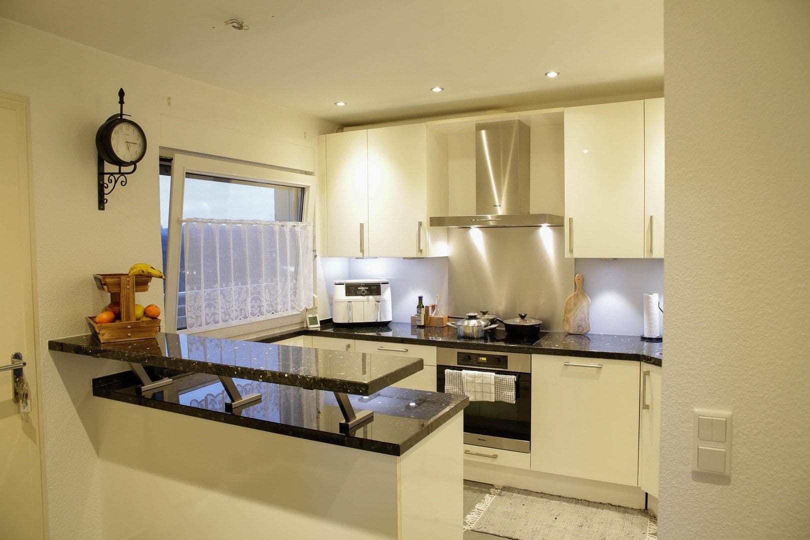 Prodej bytu 3+1 91 m², Niermannsweg 35, Erkrath, Severní Porýní-Vestfálsko Prodej bytu 3+1 91 m², Niermannsweg 35, Erkrath, Severní Porýní-Vestfálsko