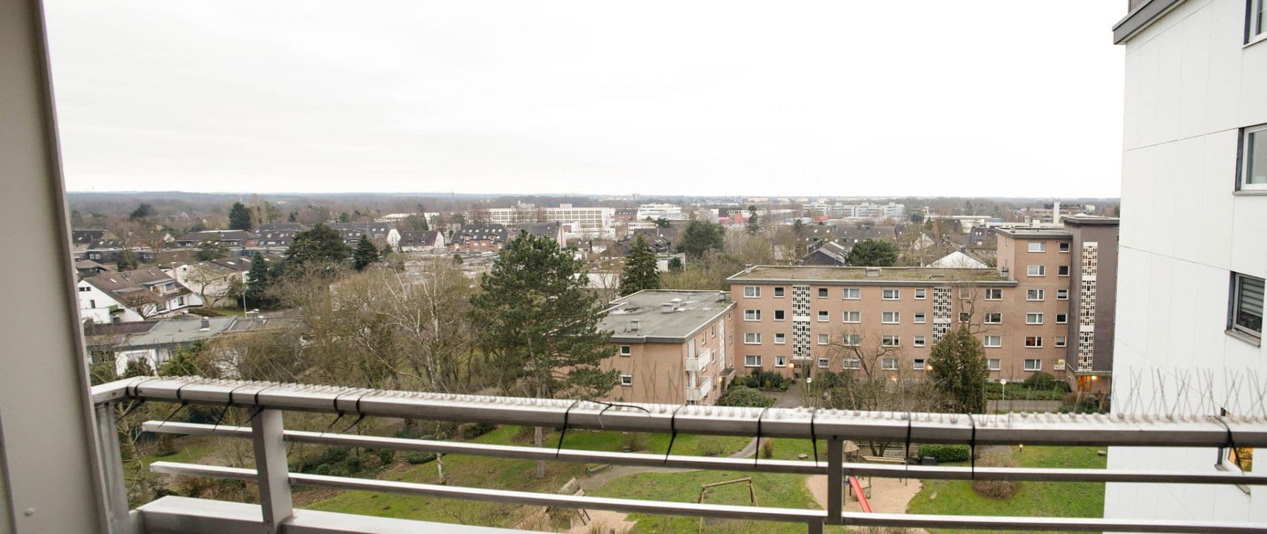 Prodej bytu 3+1 91 m², Niermannsweg 35, Erkrath, Severní Porýní-Vestfálsko Prodej bytu 3+1 91 m², Niermannsweg 35, Erkrath, Severní Porýní-Vestfálsko