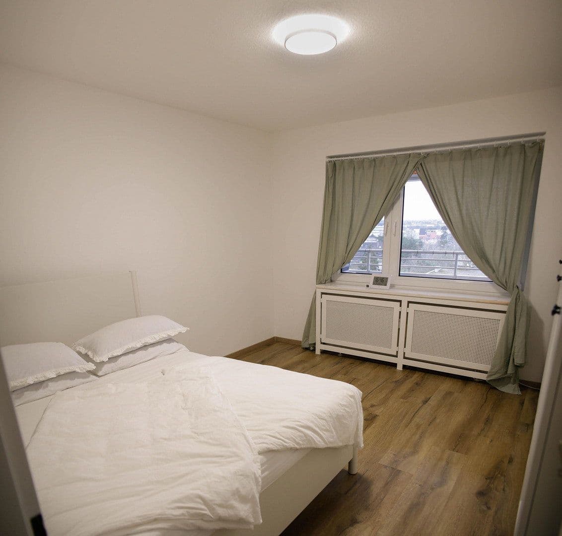 Prodej bytu 3+1 91 m², Niermannsweg 35, Erkrath, Severní Porýní-Vestfálsko Prodej bytu 3+1 91 m², Niermannsweg 35, Erkrath, Severní Porýní-Vestfálsko