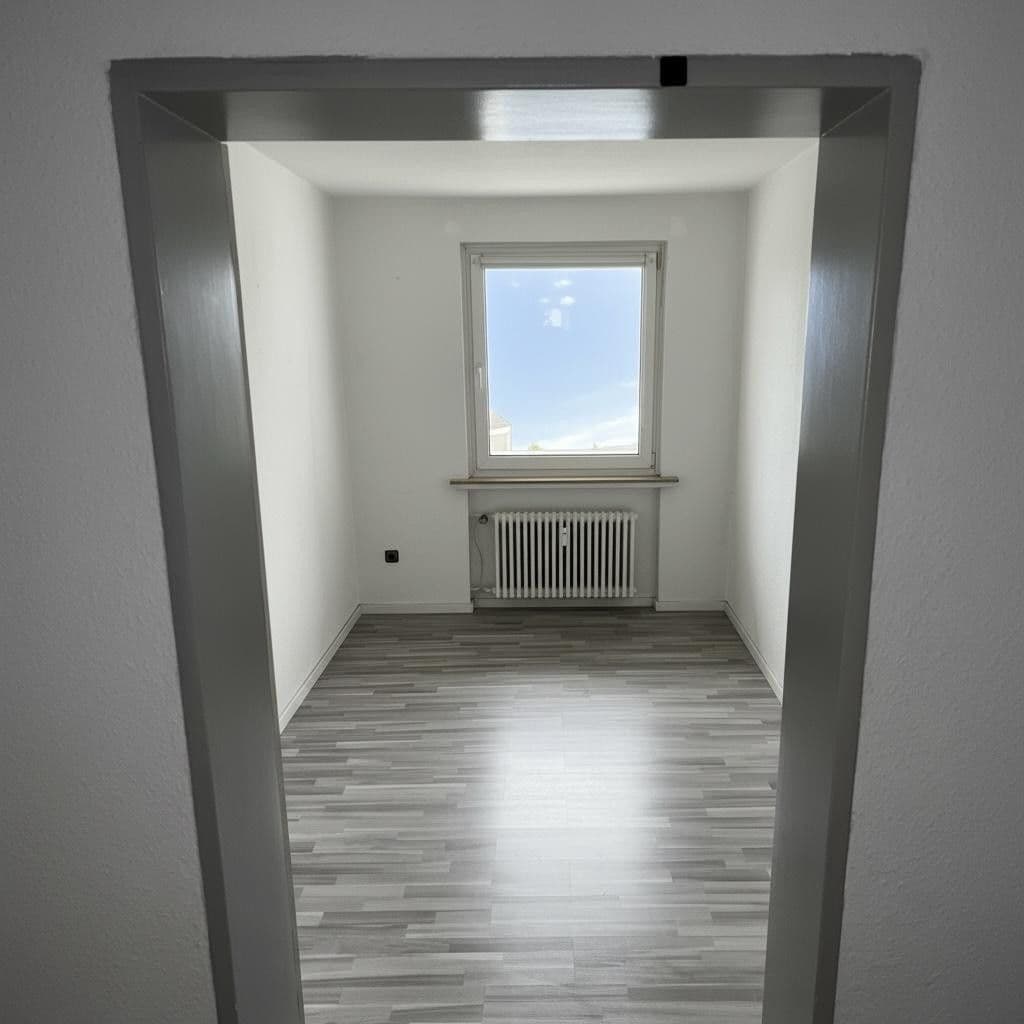Pronájem bytu 3+1 82 m², Humboldstraße 20, Detmold, Severní Porýní-Vestfálsko Pronájem bytu 3+1 82 m², Humboldstraße 20, Detmold, Severní Porýní-Vestfálsko