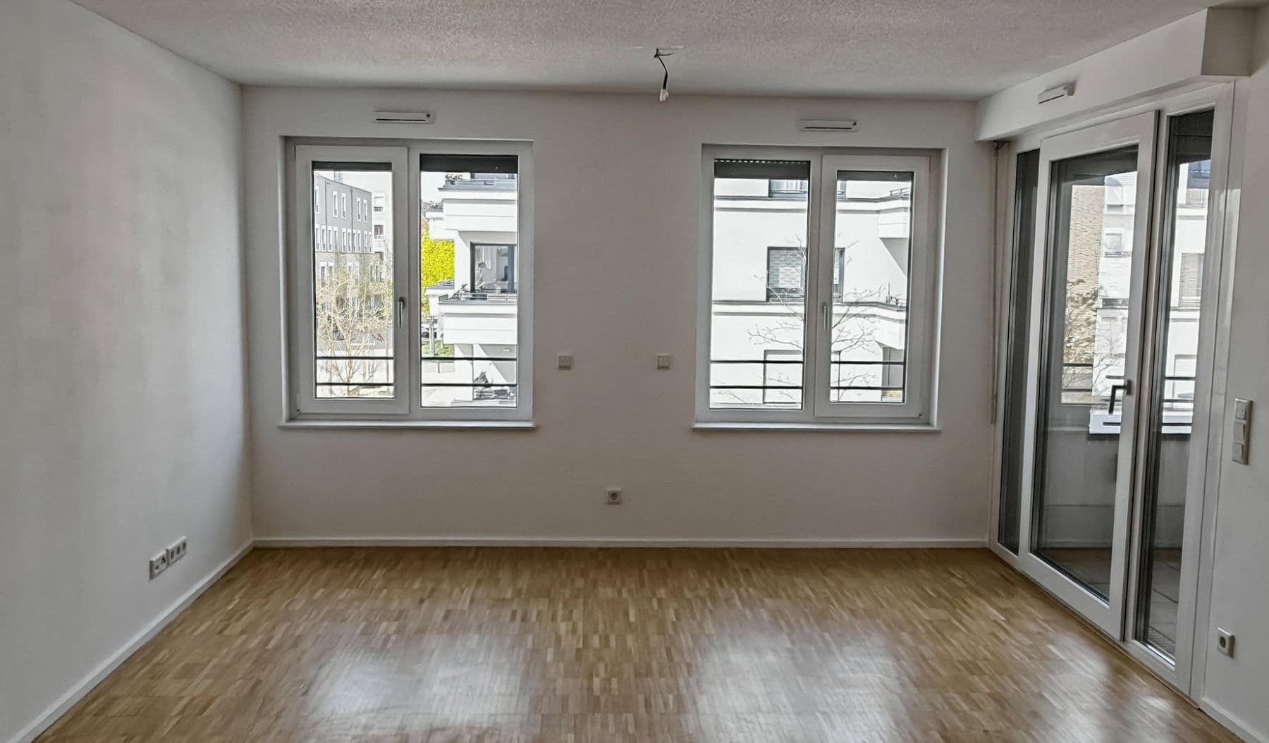 Pronájem bytu 2+1 69 m², Johanna-Dachs-Str. 36, Regensburg, Bavorsko Pronájem bytu 2+1 69 m², Johanna-Dachs-Str. 36, Regensburg, Bavorsko