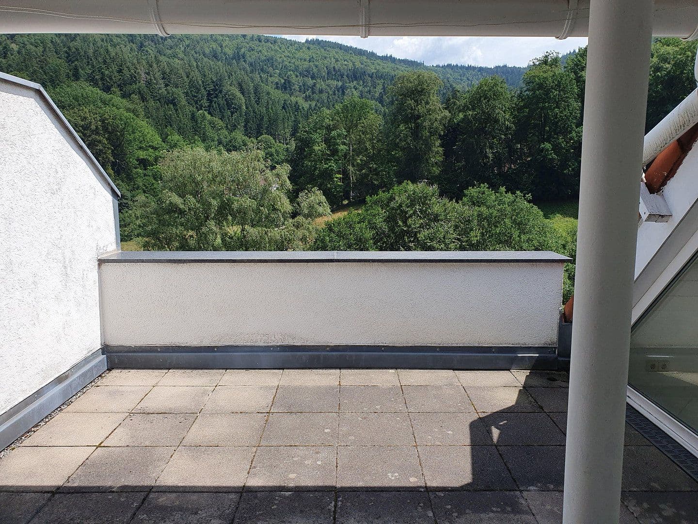 Prodej bytu 4+1 100 m², Bad Herrenalb, Bádensko-Württembersko Prodej bytu 4+1 100 m², Bad Herrenalb, Bádensko-Württembersko