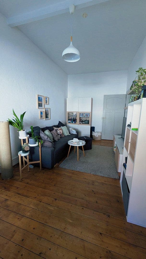 Pronájem bytu 2+1 60 m², Nuits - Str. 6, Karlsruhe, Bádensko-Württembersko Pronájem bytu 2+1 60 m², Nuits - Str. 6, Karlsruhe, Bádensko-Württembersko