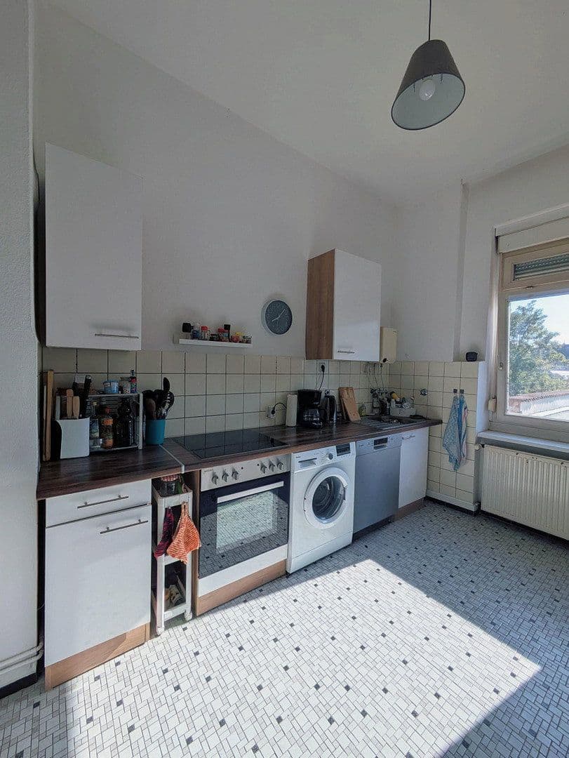 Pronájem bytu 2+1 60 m², Nuits - Str. 6, Karlsruhe, Bádensko-Württembersko Pronájem bytu 2+1 60 m², Nuits - Str. 6, Karlsruhe, Bádensko-Württembersko