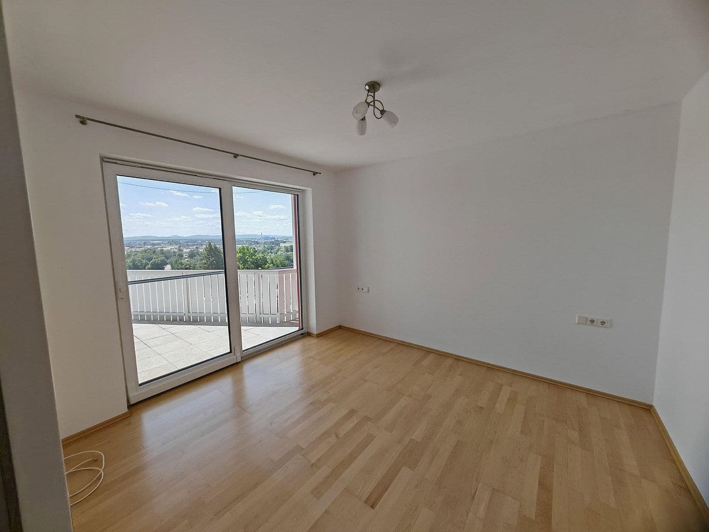 Pronájem bytu 3+1 100 m², Schwandorf, Bavorsko Pronájem bytu 3+1 100 m², Schwandorf, Bavorsko