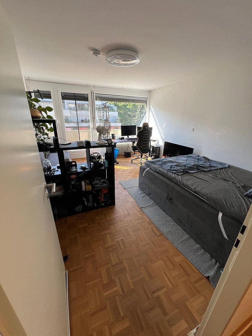 Pronájem bytu 6+1 160 m², Ludwigshafen, Porýní-Falc Pronájem bytu 6+1 160 m², Ludwigshafen, Porýní-Falc