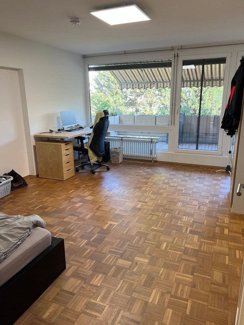 Pronájem bytu 6+1 160 m², Ludwigshafen, Porýní-Falc Pronájem bytu 6+1 160 m², Ludwigshafen, Porýní-Falc