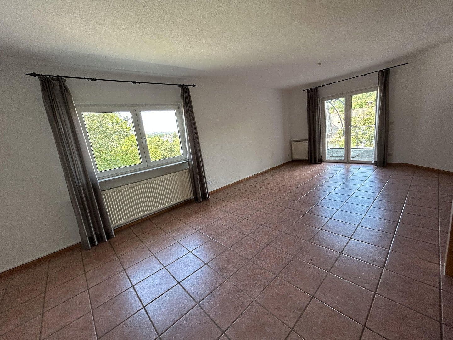 Pronájem bytu 3+kk 130 m², Niedernhausen, Hessen Pronájem bytu 3+kk 130 m², Niedernhausen, Hessen