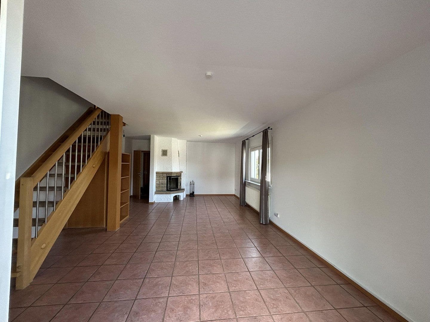 Pronájem bytu 3+kk 130 m², Niedernhausen, Hessen Pronájem bytu 3+kk 130 m², Niedernhausen, Hessen