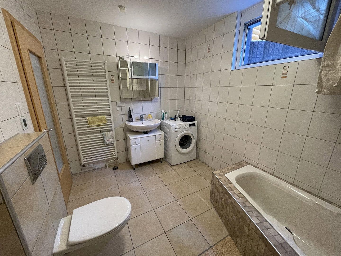 Pronájem bytu 2+kk 71 m², Zollhausstr. 8a, Stutensee, Bádensko-Württembersko Pronájem bytu 2+kk 71 m², Zollhausstr. 8a, Stutensee, Bádensko-Württembersko