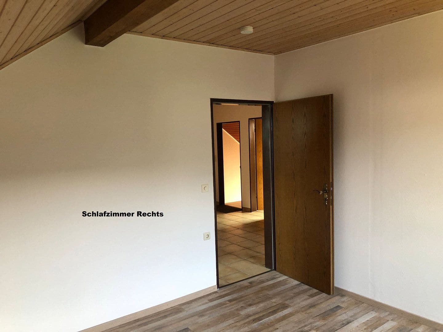 Pronájem bytu 3+1 85 m², Paderborn, Severní Porýní-Vestfálsko Pronájem bytu 3+1 85 m², Paderborn, Severní Porýní-Vestfálsko