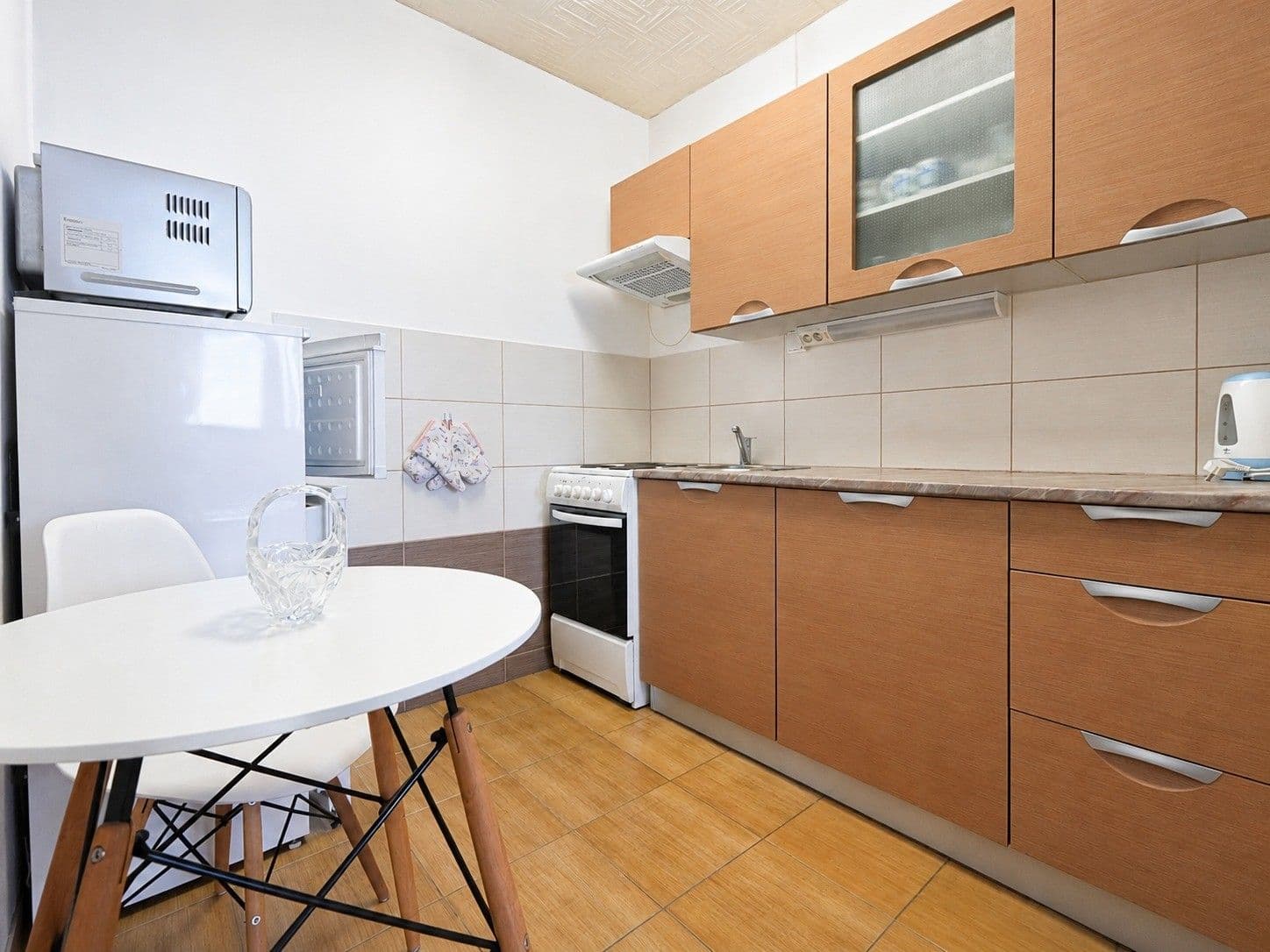 Pronájem bytu 2+kk 45 m², Poděbradova, Kladno, Středočeský kraj Pronájem bytu 2+kk 45 m², Poděbradova, Kladno, Středočeský kraj