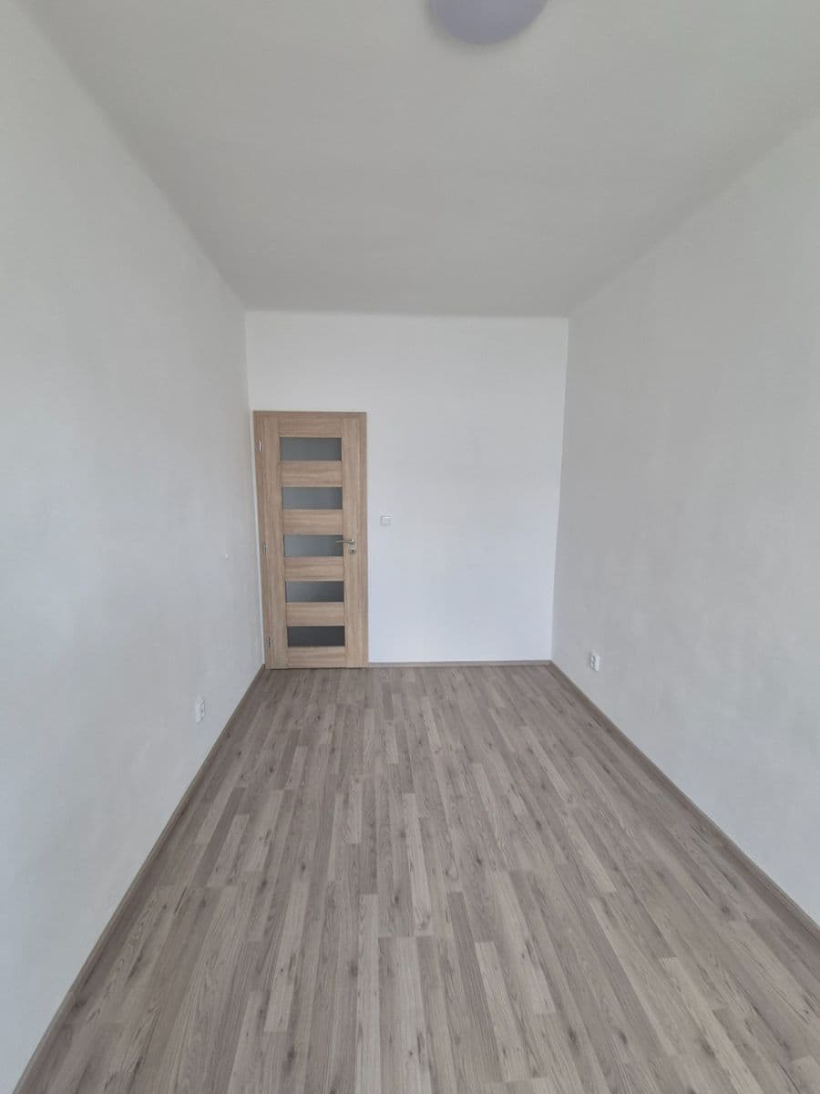 Pronájem bytu 2+kk 45 m², Provazníkova, Brno, Jihomoravský kraj Pronájem bytu 2+kk 45 m², Provazníkova, Brno, Jihomoravský kraj