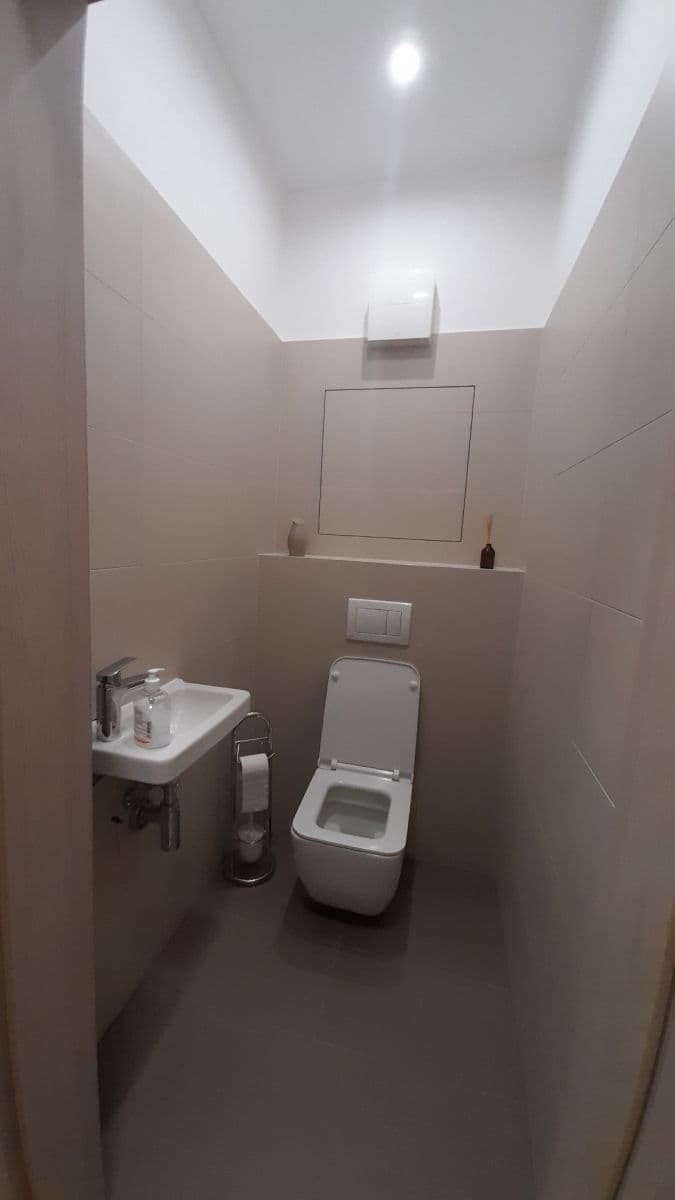 Prodej bytu 2+1 53 m², Hany Ponickej, Lamač, Bratislavský kraj Prodej bytu 2+1 53 m², Hany Ponickej, Lamač, Bratislavský kraj