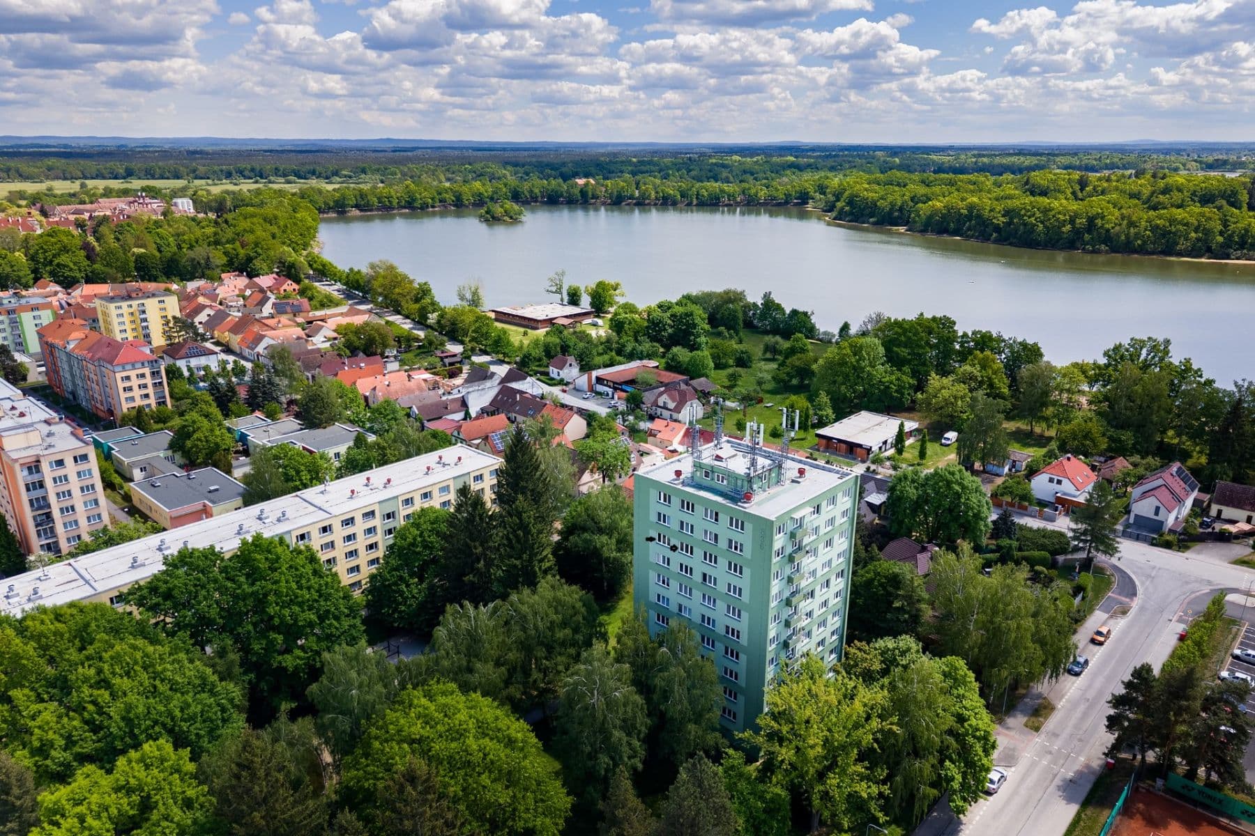 Prodej bytu 3+kk 62 m², Hliník, Třeboň, Jihočeský kraj Prodej bytu 3+kk 62 m², Hliník, Třeboň, Jihočeský kraj