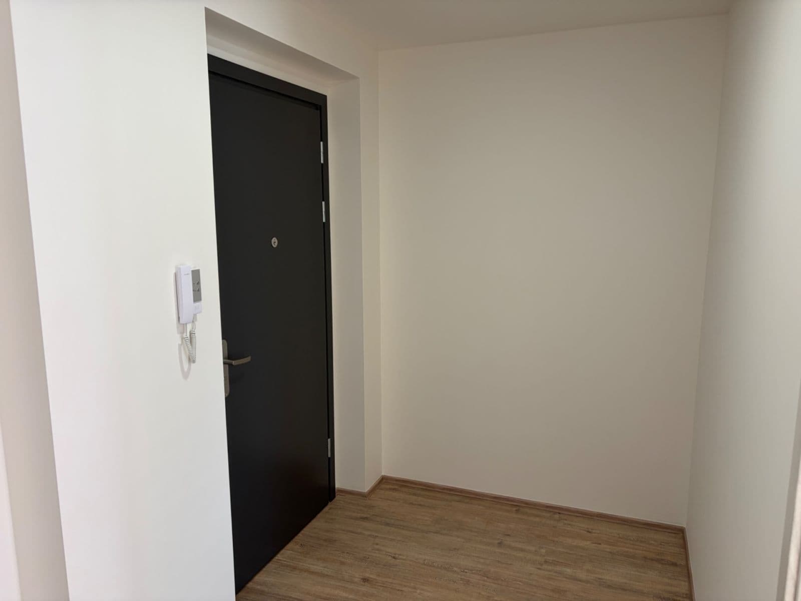 Pronájem bytu 1+kk 38 m², Pšeničná, Hořovice, Středočeský kraj Pronájem bytu 1+kk 38 m², Pšeničná, Hořovice, Středočeský kraj