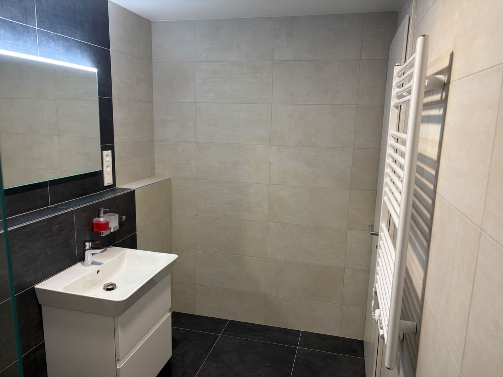 Pronájem bytu 1+kk 38 m², Pšeničná, Hořovice, Středočeský kraj Pronájem bytu 1+kk 38 m², Pšeničná, Hořovice, Středočeský kraj