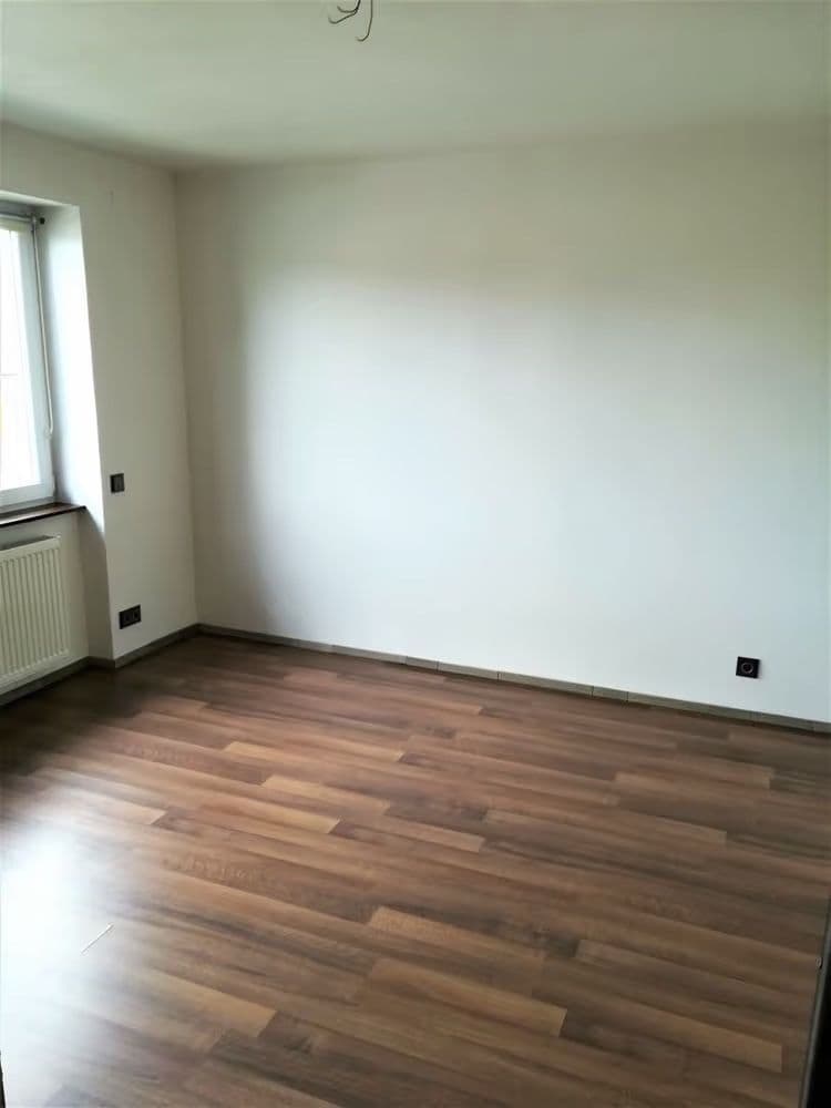 Pronájem bytu 3+kk 85 m², Ve dvojdomkách, Stochov, Středočeský kraj Pronájem bytu 3+kk 85 m², Ve dvojdomkách, Stochov, Středočeský kraj