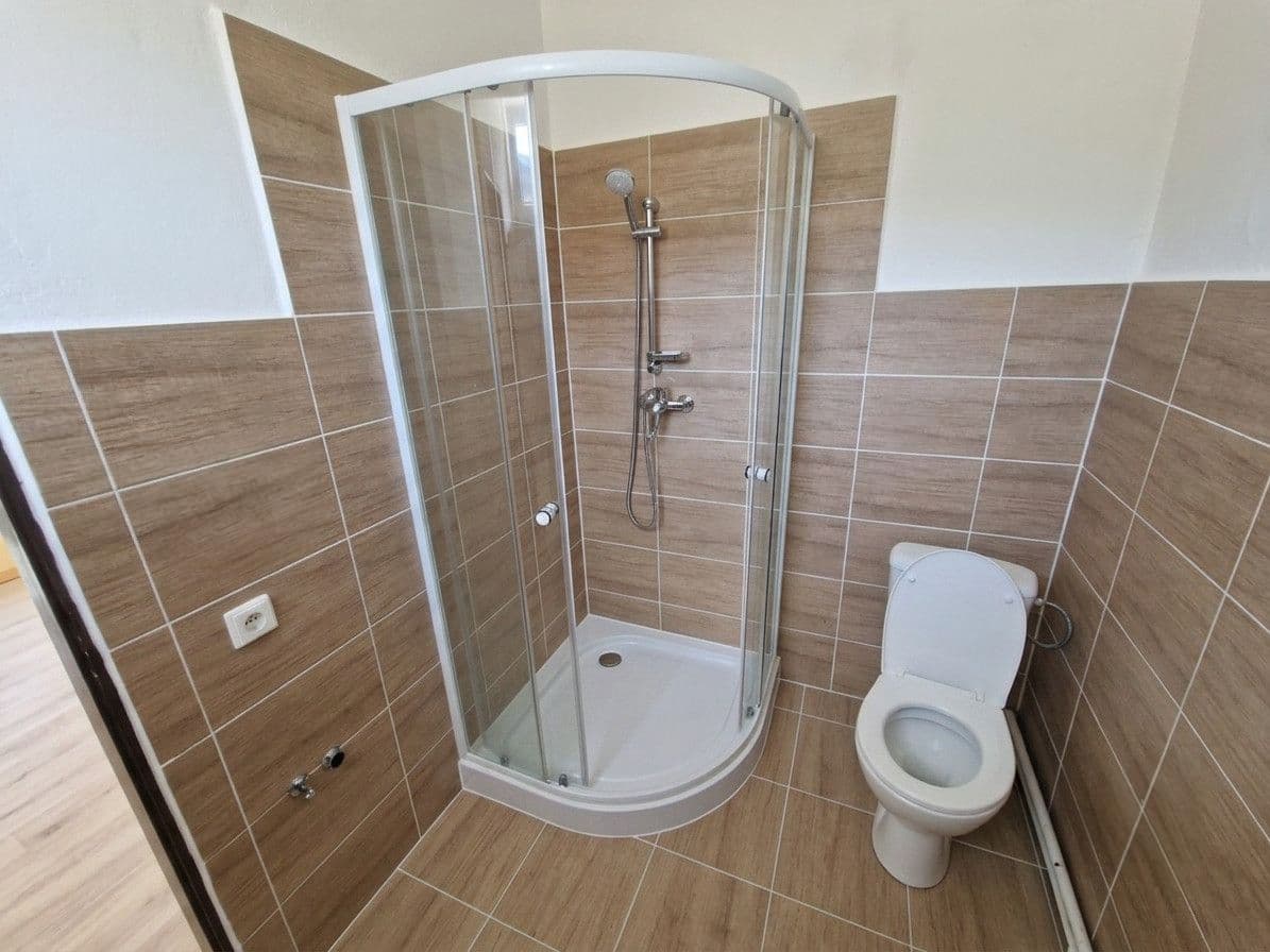 Pronájem bytu 1+kk 25 m², Husova, Nové Město pod Smrkem, Liberecký kraj Pronájem bytu 1+kk 25 m², Husova, Nové Město pod Smrkem, Liberecký kraj