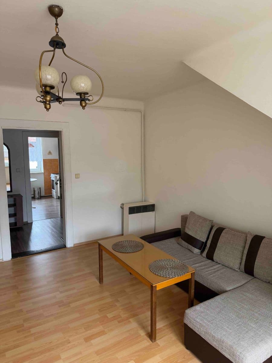 Pronájem bytu 2+1 40 m², Klicperova, Olomouc, Olomoucký kraj Pronájem bytu 2+1 40 m², Klicperova, Olomouc, Olomoucký kraj